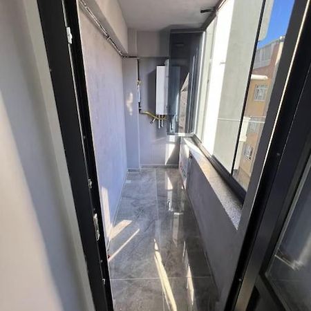 Zeytinburnu Merkezi Konumda, Sifir Daire & Esyalar Apartman Isztambul Kültér fotó